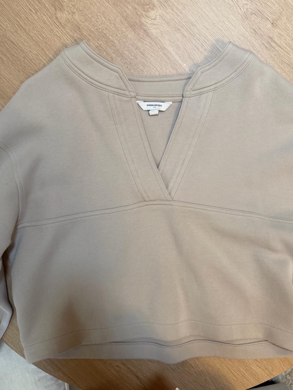 Banana Republic Scoop Neck Sweater in Beige